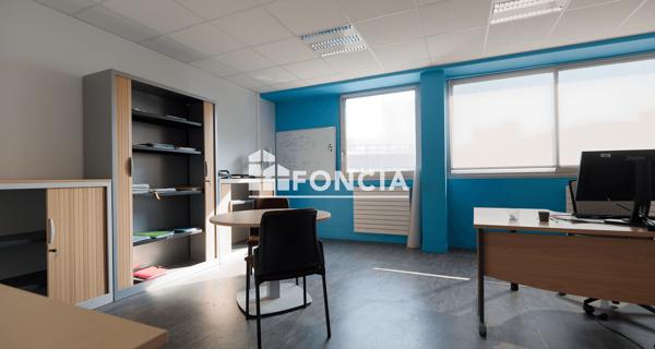À vendre Local commercial 222 m² - ÉVry-courcouronnes 91080