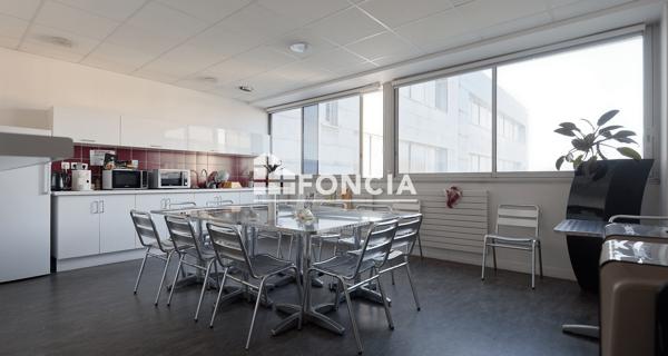 À vendre Local commercial 222 m² - ÉVry-courcouronnes 91080