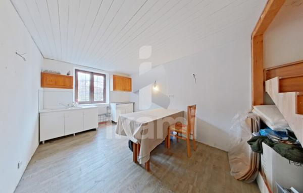 Maison de 221 m²