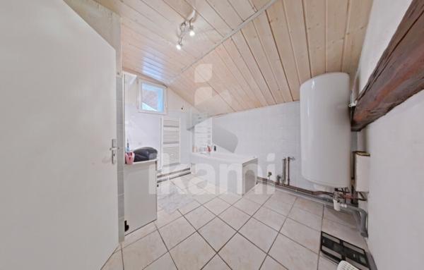 Maison de 221 m²