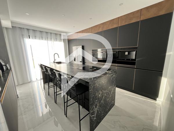 Maison 10 pièces 210 m2