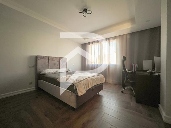 Maison 10 pièces 210 m2