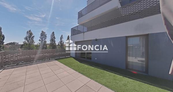 Location Appartement 3 pièces 77.18 m² - Les Pavillons-sous-bois 93320