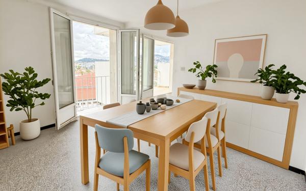 Appartement à vendre    4 pièces • 67 m2 Hyères