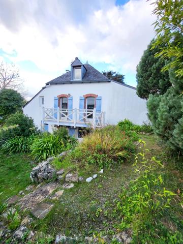 Maison à vendre 5 pièces à MORGAT (29)