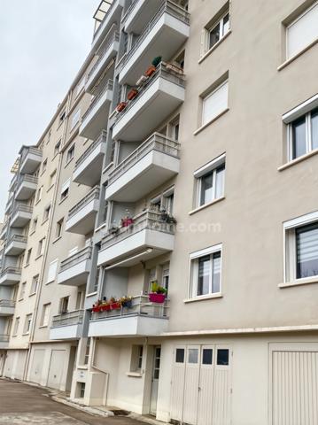 Spacieux appartement T5 avec vue dégagée – Nancy, secteur Boulevard Albert 1er