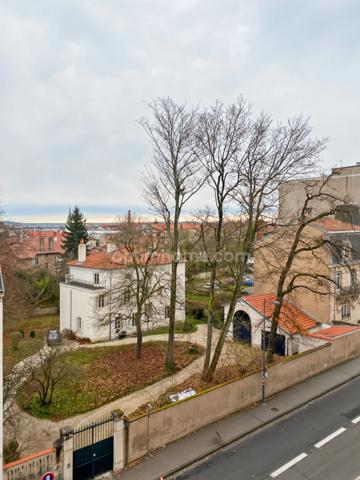 Spacieux appartement T5 avec vue dégagée – Nancy, secteur Boulevard Albert 1er