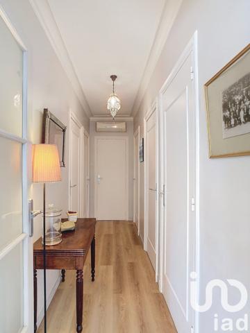 Maison traditionnelle 6 pièces de 168 m² à Chassieu (69680)