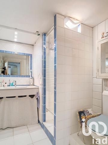 Maison traditionnelle 6 pièces de 168 m² à Chassieu (69680)