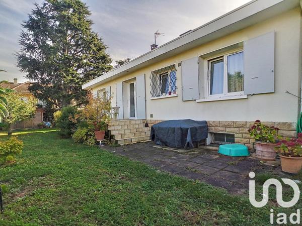 Maison traditionnelle 6 pièces de 168 m² à Chassieu (69680)