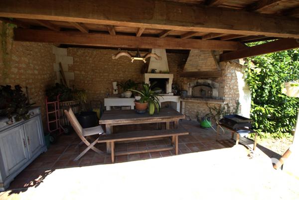 Maison à vendre 5 pièces 155 m² Chalais