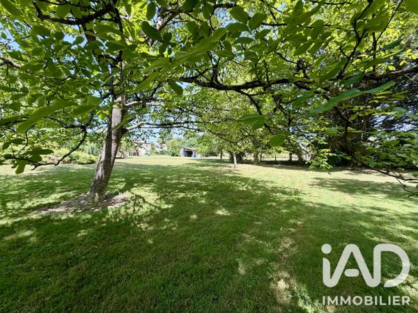 Maison à vendre 7 pièces 204 m² Berry-Bouy