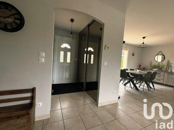 Maison à vendre 8 pièces 194 m² Châteauneuf-sur-Charente