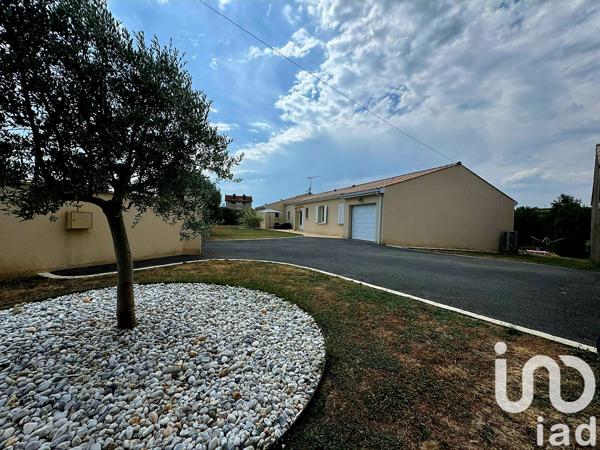 Maison à vendre 8 pièces 194 m² Châteauneuf-sur-Charente