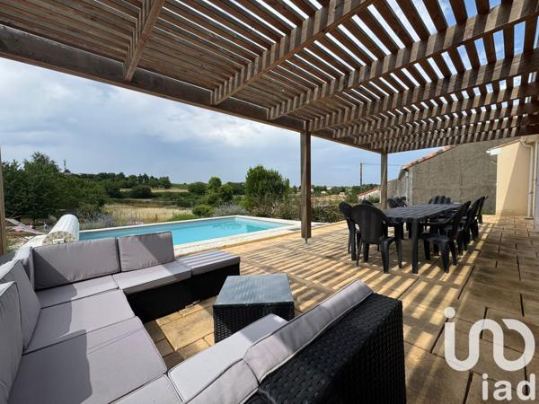 Maison à vendre 8 pièces 194 m² Châteauneuf-sur-Charente
