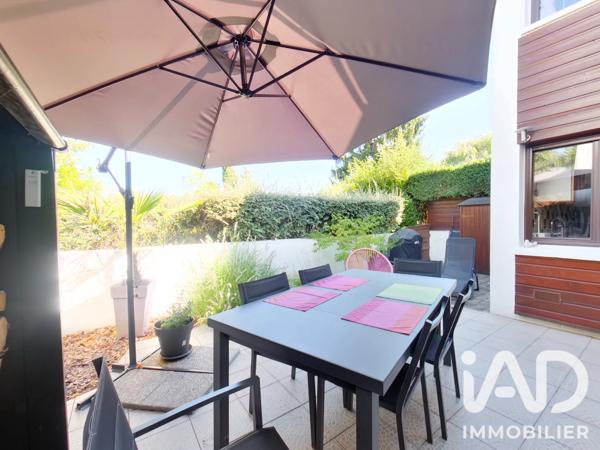 Maison à vendre 5 pièces 99 m² Boussy-Saint-Antoine