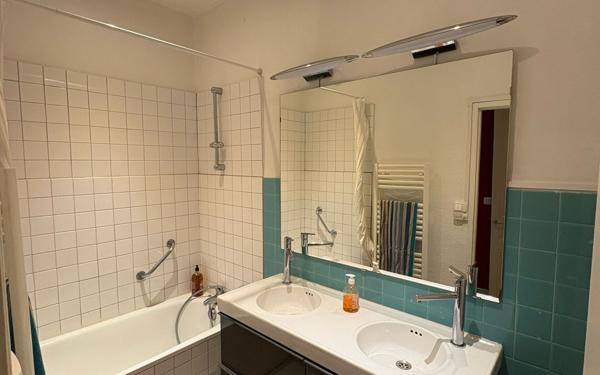 Appartement à vendre    5 pièces • 185 m2 Lyon 7