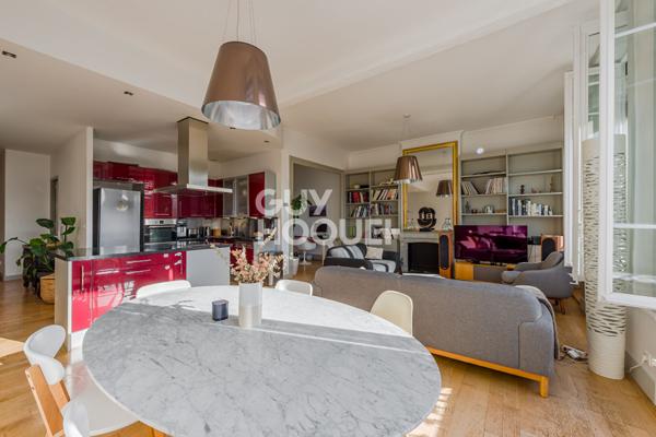 Appartement idéalement placé sur le boulevard - vue dégagée - ascenseur-cave -grenier-