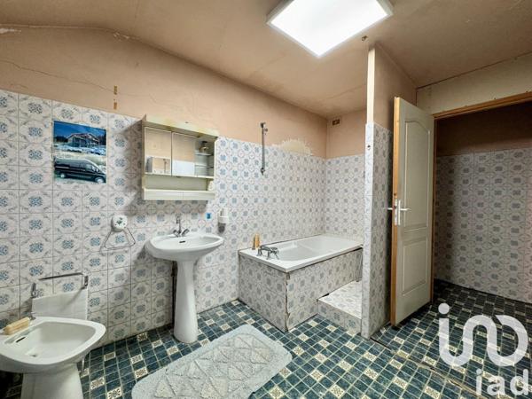 Maison de ville 6 pièces de 112 m² à Mirecourt (88500)