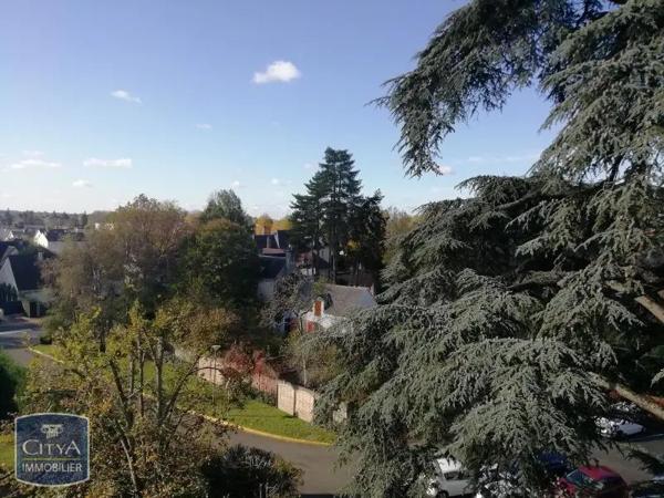 Appartement à louer 2 pièces 46.79m²