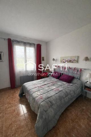 Grand terrain clos : maison 154 m²