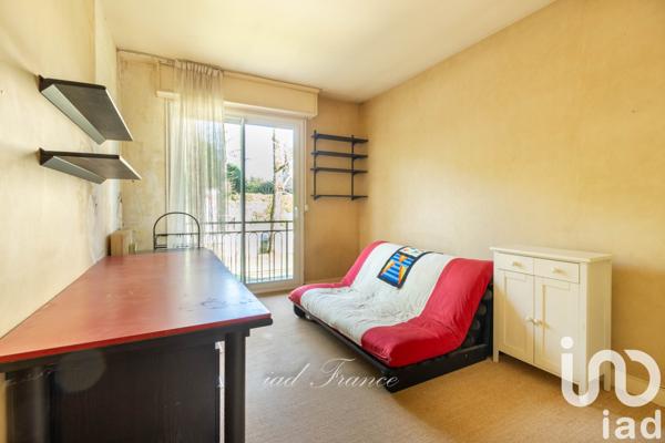 Apartment for sale 3 rooms 74 m² Garches