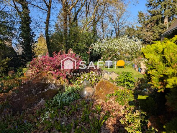 Maison d'architecte dans un écrin de verdure