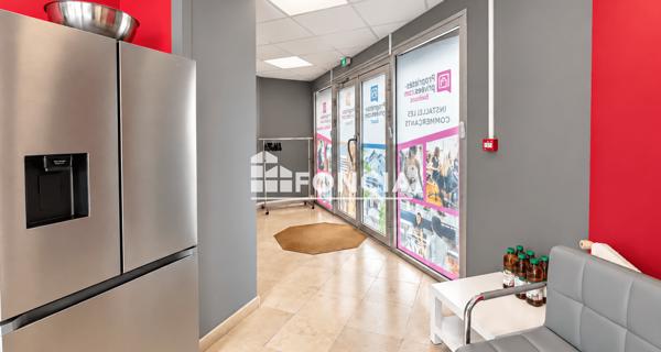 À vendre Local commercial 141 m² - Lyon 69003