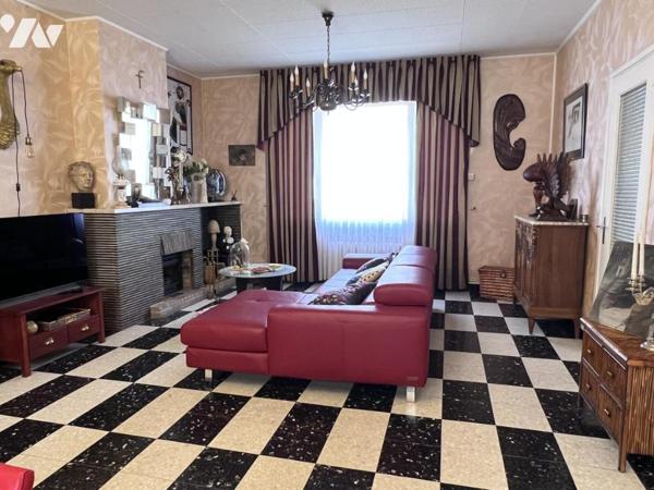 MAISON CENTRE VILLE AVEC GARAGE