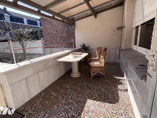 MAISON CENTRE VILLE AVEC GARAGE