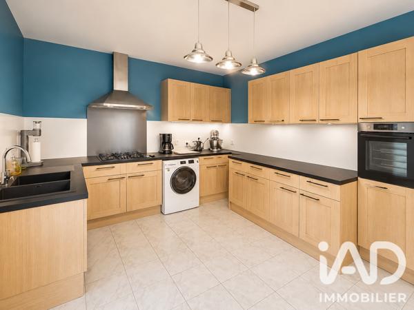 Maison à vendre 6 pièces 118 m² Moret-Loing-et-Orvanne