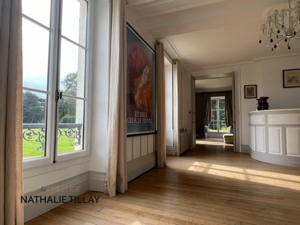 Orléans, demeure de prestige, propriete à vendre, chateau 440 m², piscine, tennis, maison d'amis 85 m², dépendances potentiel aménageable , parc paysagé et arboré 4 ha
