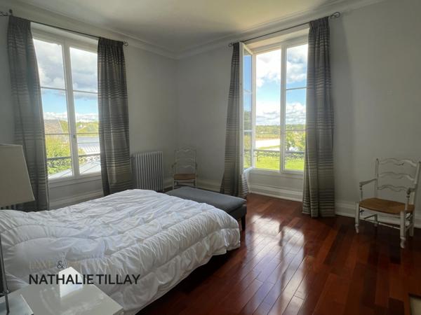 Orléans, demeure de prestige, propriete à vendre, chateau 440 m², piscine, tennis, maison d'amis 85 m², dépendances potentiel aménageable , parc paysagé et arboré 4 ha