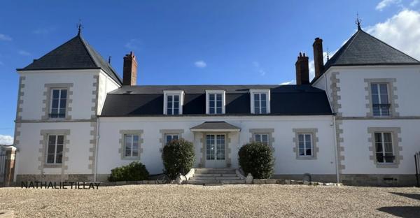 Orléans, demeure de prestige, propriete à vendre, chateau 440 m², piscine, tennis, maison d'amis 85 m², dépendances potentiel aménageable , parc paysagé et arboré 4 ha