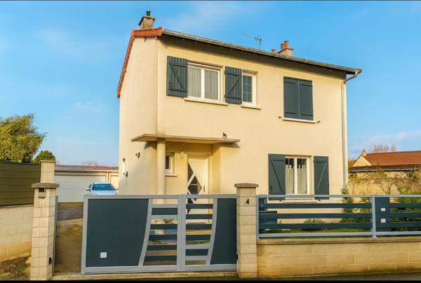 Maison Osly Courtil 5 pièce(s) 88 m2