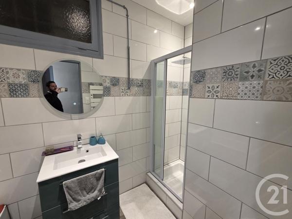 Appartement F3 à vendre  4 pièces - 92,11 m2 AUBAGNE - 13