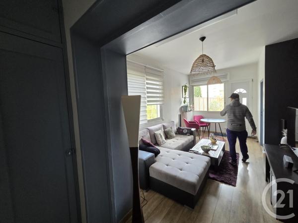 Appartement F3 à vendre  4 pièces - 92,11 m2 AUBAGNE - 13