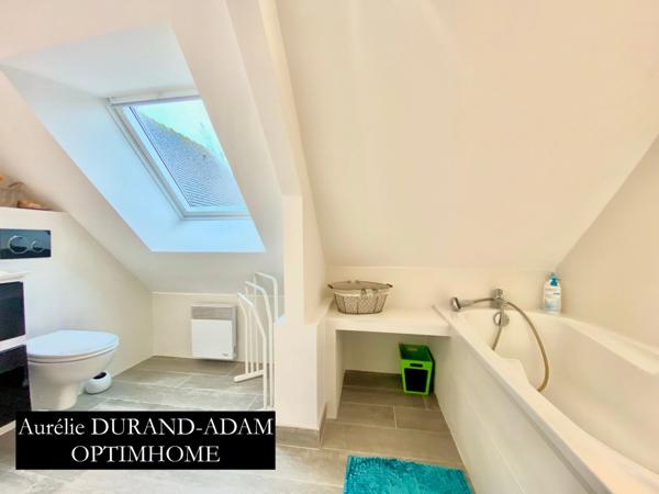 Superbe maison - Caen Nord - 7 Chambres - Garage - sous sol- jardin - Accés indépendant idéal pour profession libérale -