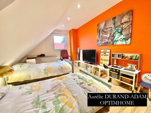 Superbe maison - Caen Nord - 7 Chambres - Garage - sous sol- jardin - Accés indépendant idéal pour profession libérale -