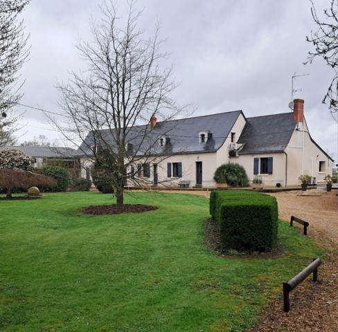 PROPRIETE FIN 18ème sur 3 ha de pâturage IDEAL CHAMBRES D’HÔTES