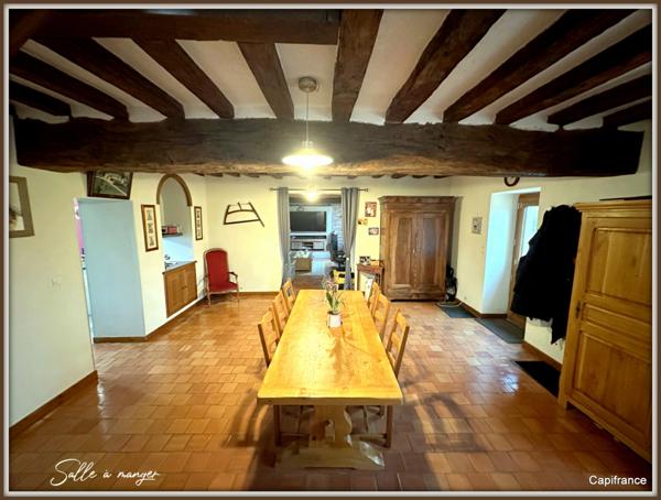 PROPRIETE FIN 18ème sur 3 ha de pâturage IDEAL CHAMBRES D’HÔTES