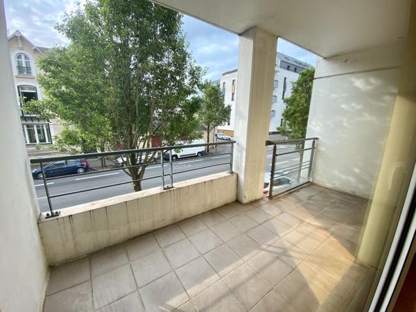 Location appartement Nantes : 680 € - AJP Immobilier Nantes Rond-Point de Rennes