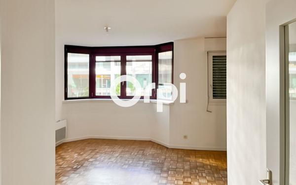 Appartement à louer    2 pièces •  Lyon 3