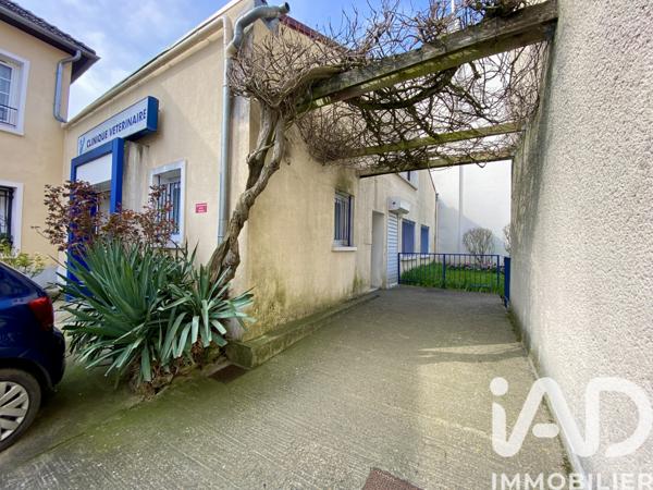 Immeuble à vendre 724 m² Nozay