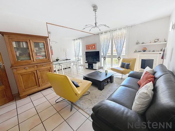 Appartement Saint Etienne 5 pieces+ garage+place de parking