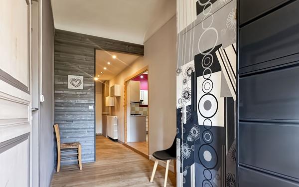 Appartement à louer    3 pièces •  Vals-les-Bains