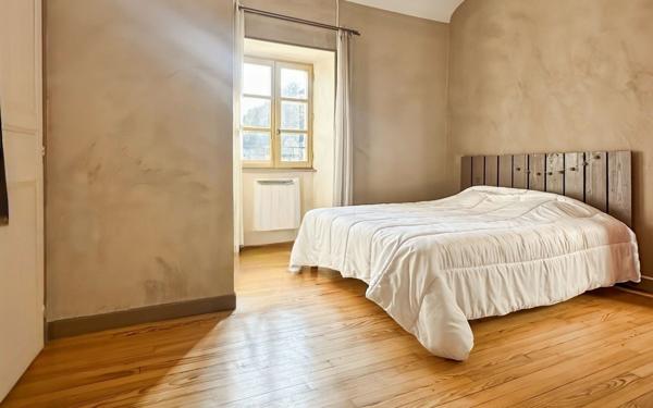 Appartement à louer    3 pièces •  Vals-les-Bains