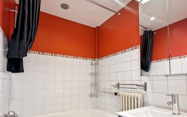 Appartement à louer    3 pièces •  Vals-les-Bains