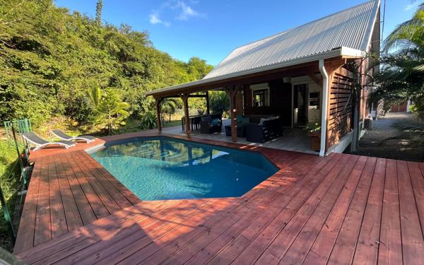 Maison à vendre    8 pièces • 160 m2 Saint-François