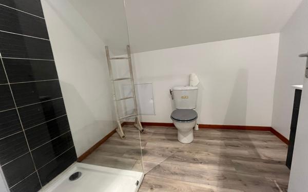 Maison à vendre    8 pièces • 160 m2 Saint-François